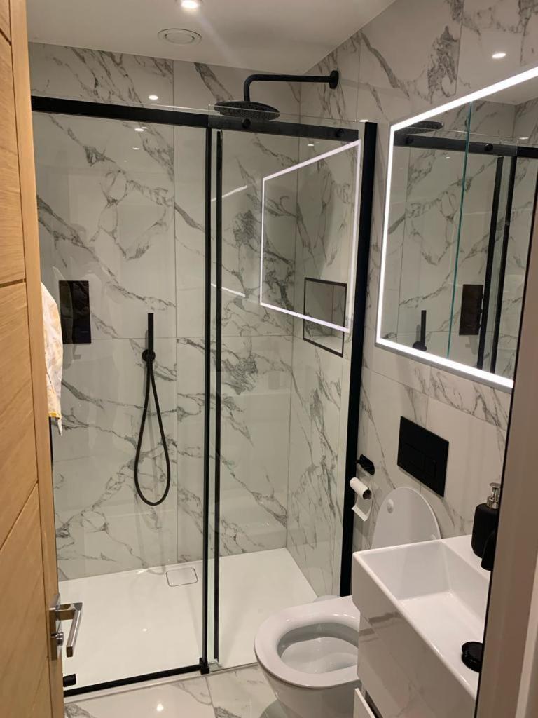 Appartement Two Bedroom - *